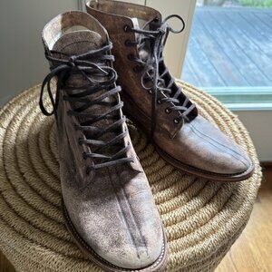 THE GREAT. - Distressed Leather - The Boxcar Boot - Size 10 1/2